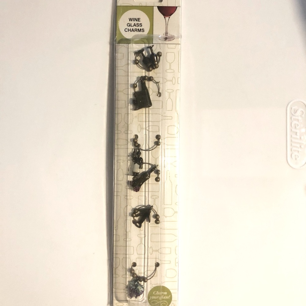 NWT Wine-Themed Wine Glass Charms